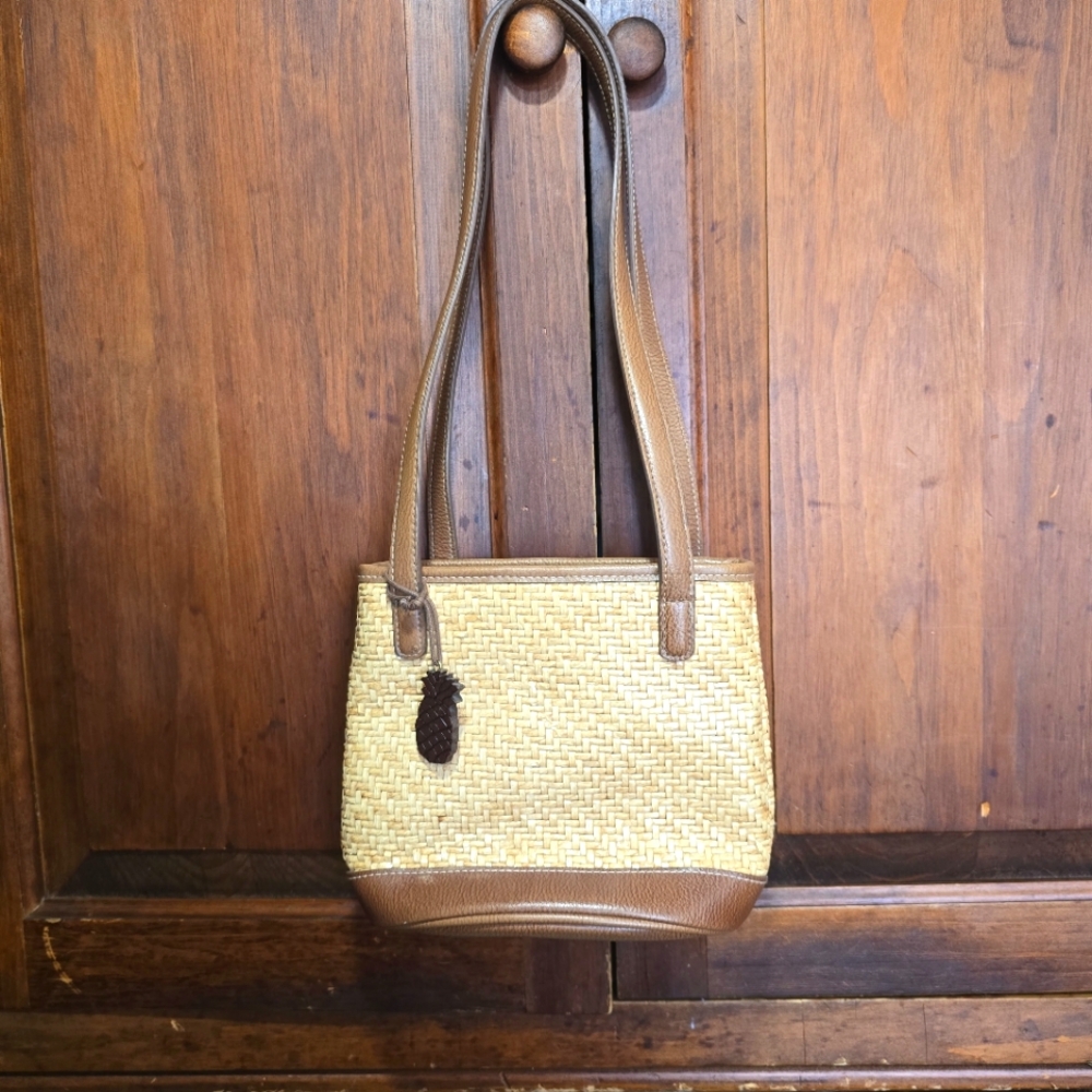 Liz Claiborne Woven Summer Purse